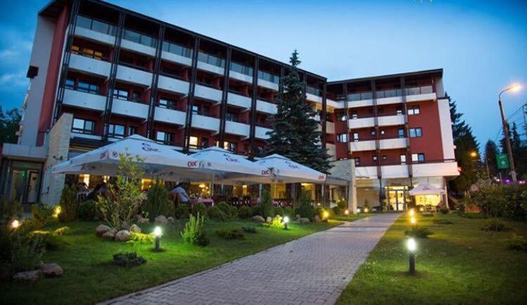 Hotel Carpati Predeal Zewnętrze zdjęcie