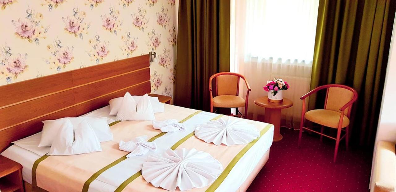 Hotel Carpati Predeal Zewnętrze zdjęcie